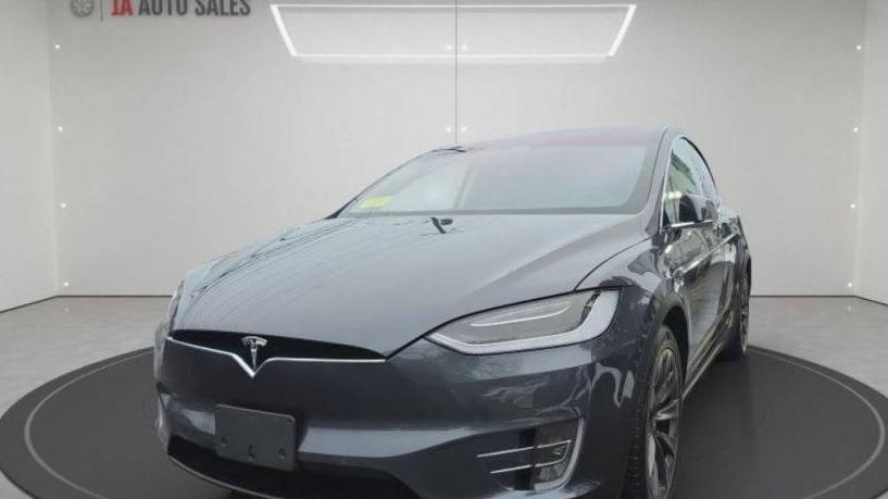 TESLA MODEL X 2018 5YJXCDE25JF138319 image